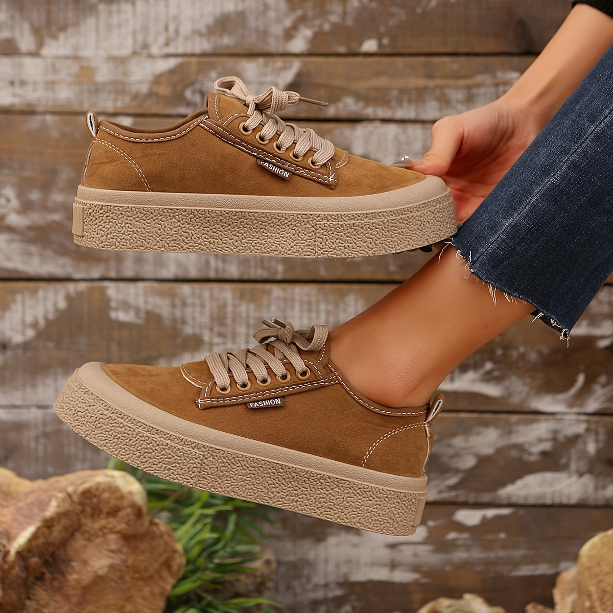 Baskets basses minimalistes à lacets pour femme – Chaussures décontractées polyvalentes