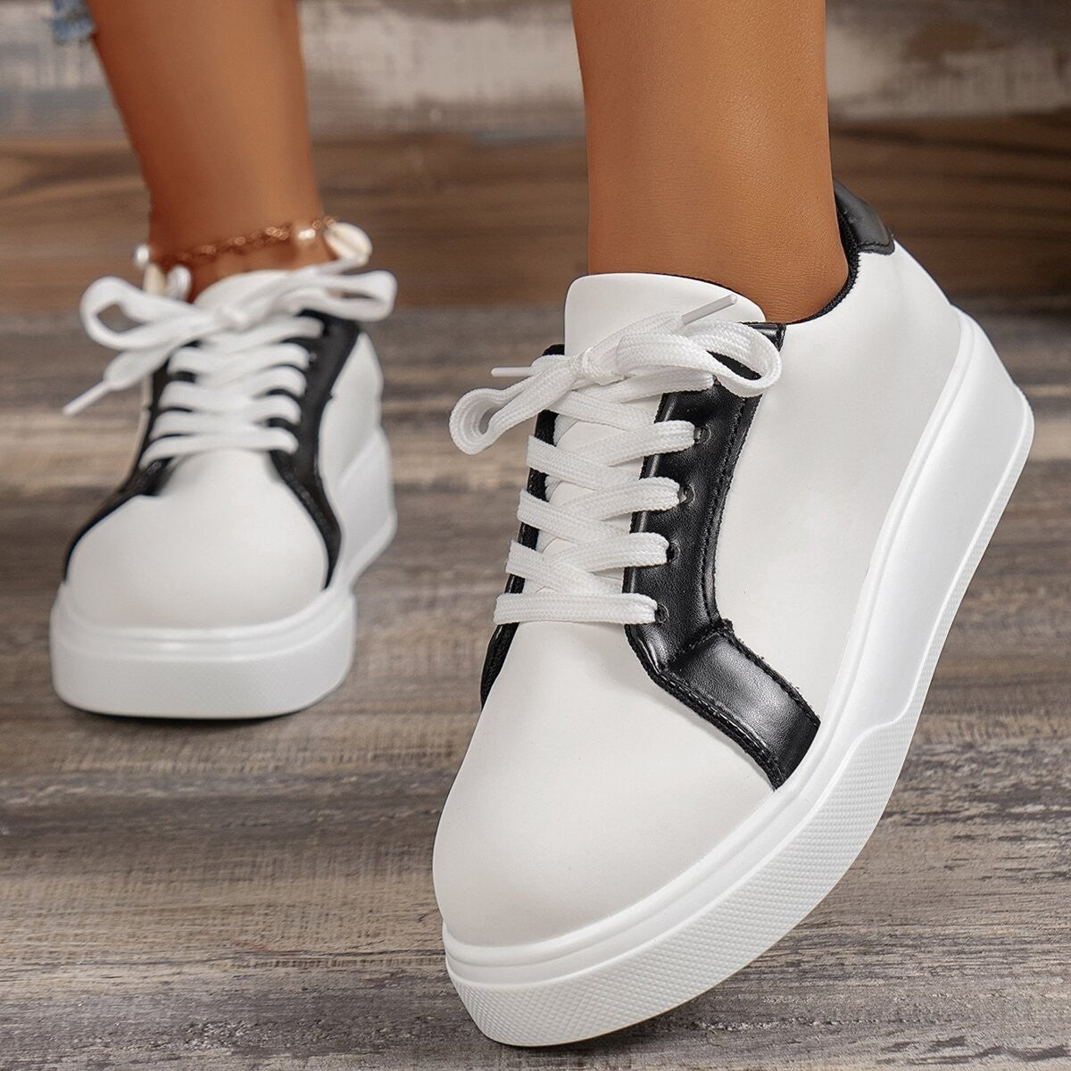 Loom & Soul™ Baskets rétro à lacets – Chaussures de marche en PU pour femmes avec talon compensé confortable de 3 à 5 cm et semelle en caoutchouc