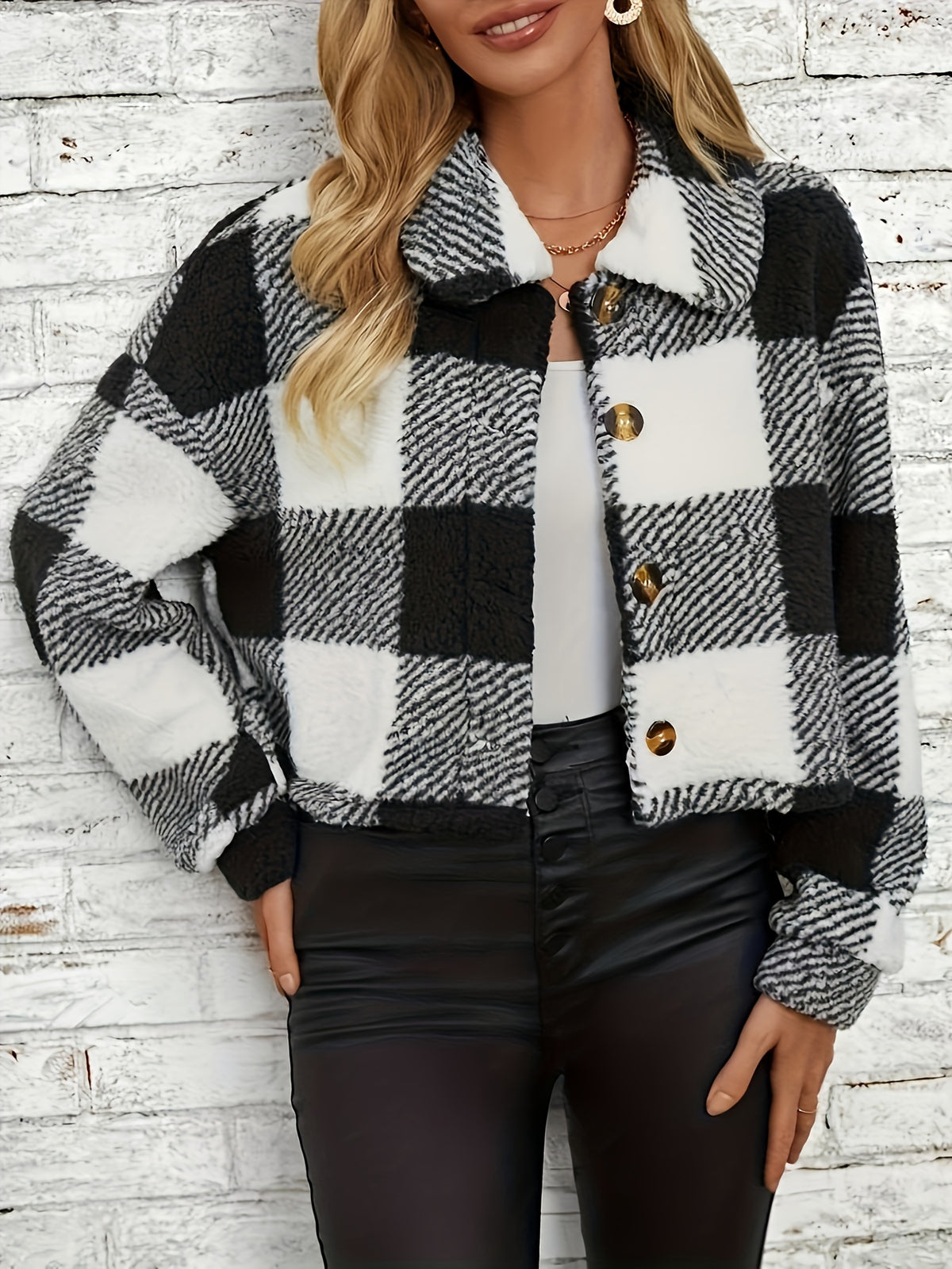 Manteau d'hiver en peluche à carreaux pour femme – Chaud, boutonné, manches longues