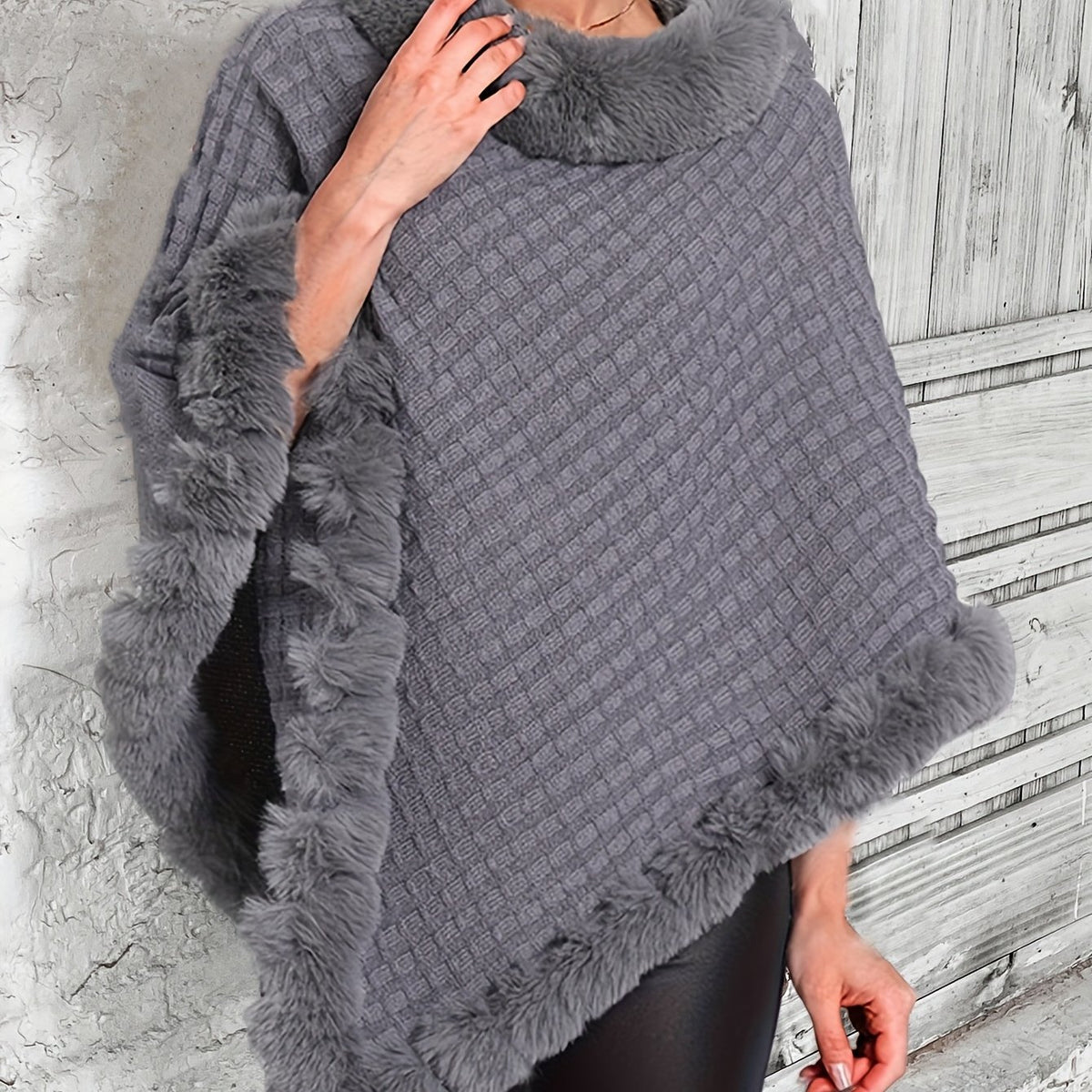 Women’s Faux Fur Cape Coat – Elegant Plush Collar Winter Outerwear