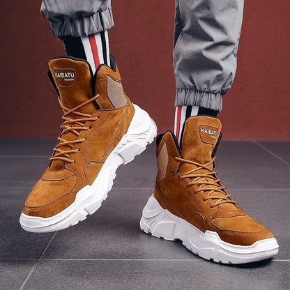 Loom & Soul Men’s High-Top Martin Boots – Thick-Soled Casual Leather Boots with Cross-Strap Design, Shock-Absorbing Rubber Sole & Warm Mesh Lining
