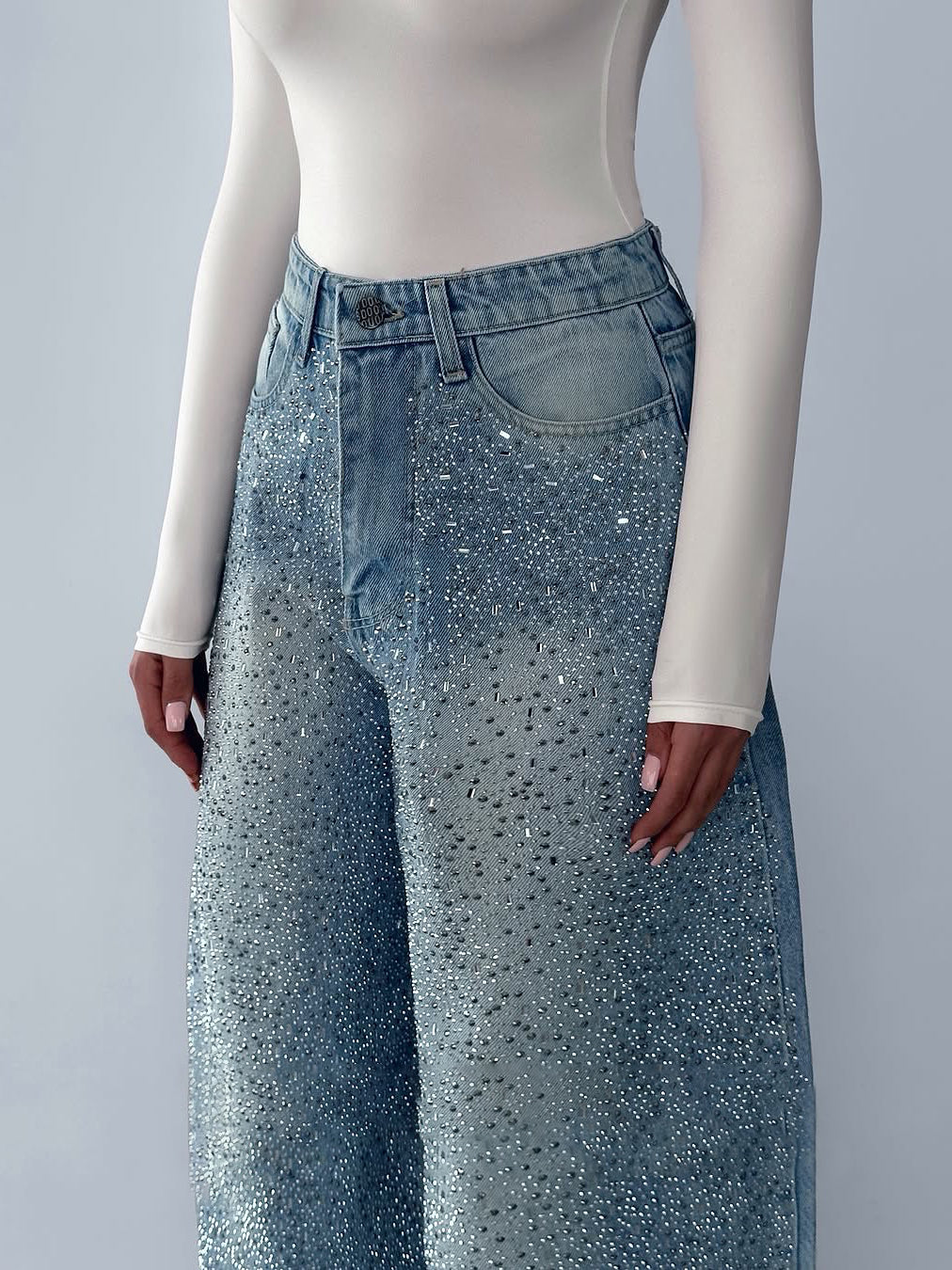 Jean en jean vintage orné de strass pour femme – Pantalon mode scintillant irrégulier