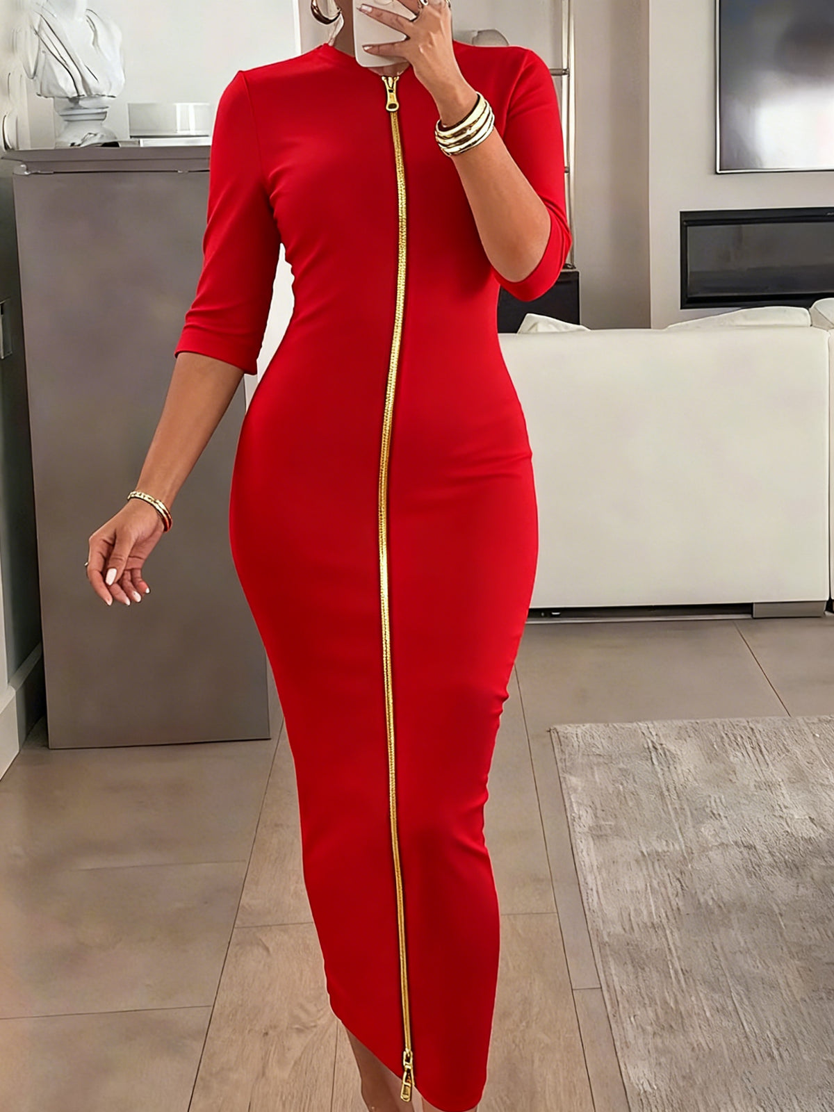 Robe midi moulante à encolure bateau – Robe élégante à manches courtes et coupe ajustée