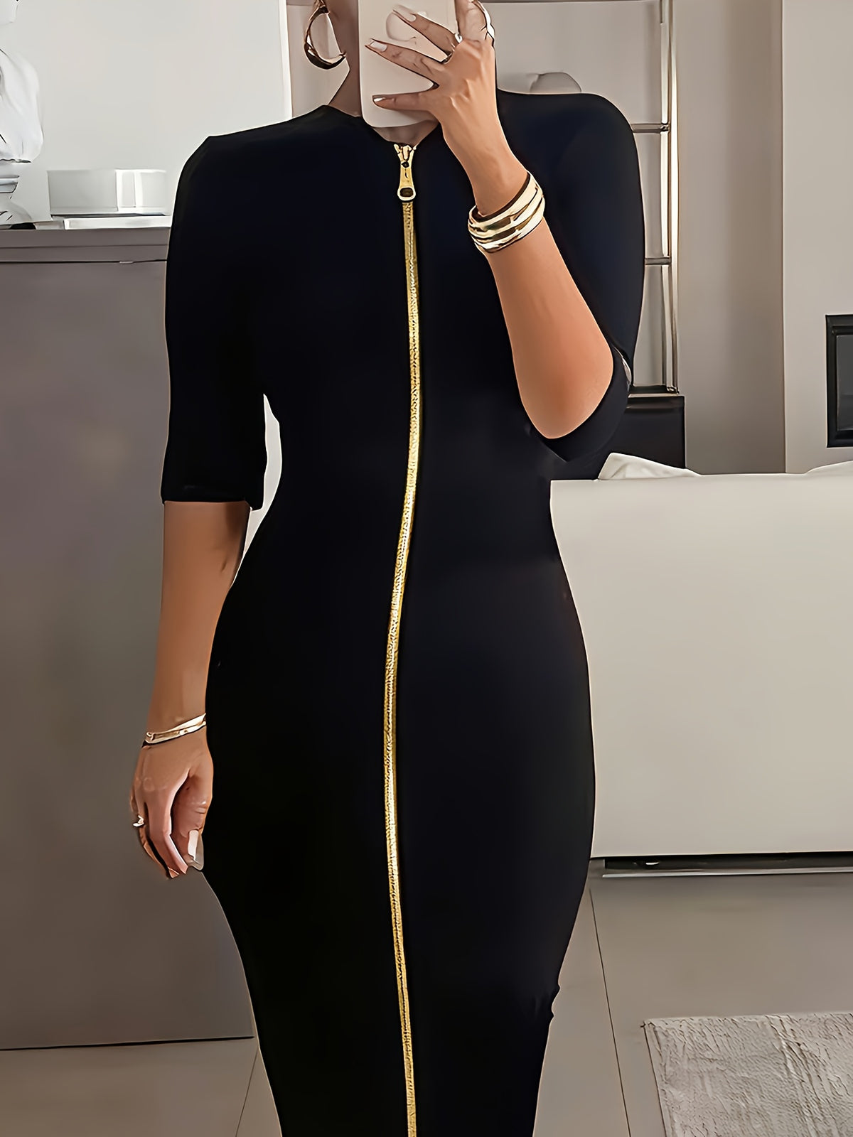 Robe midi moulante à encolure bateau – Robe élégante à manches courtes et coupe ajustée