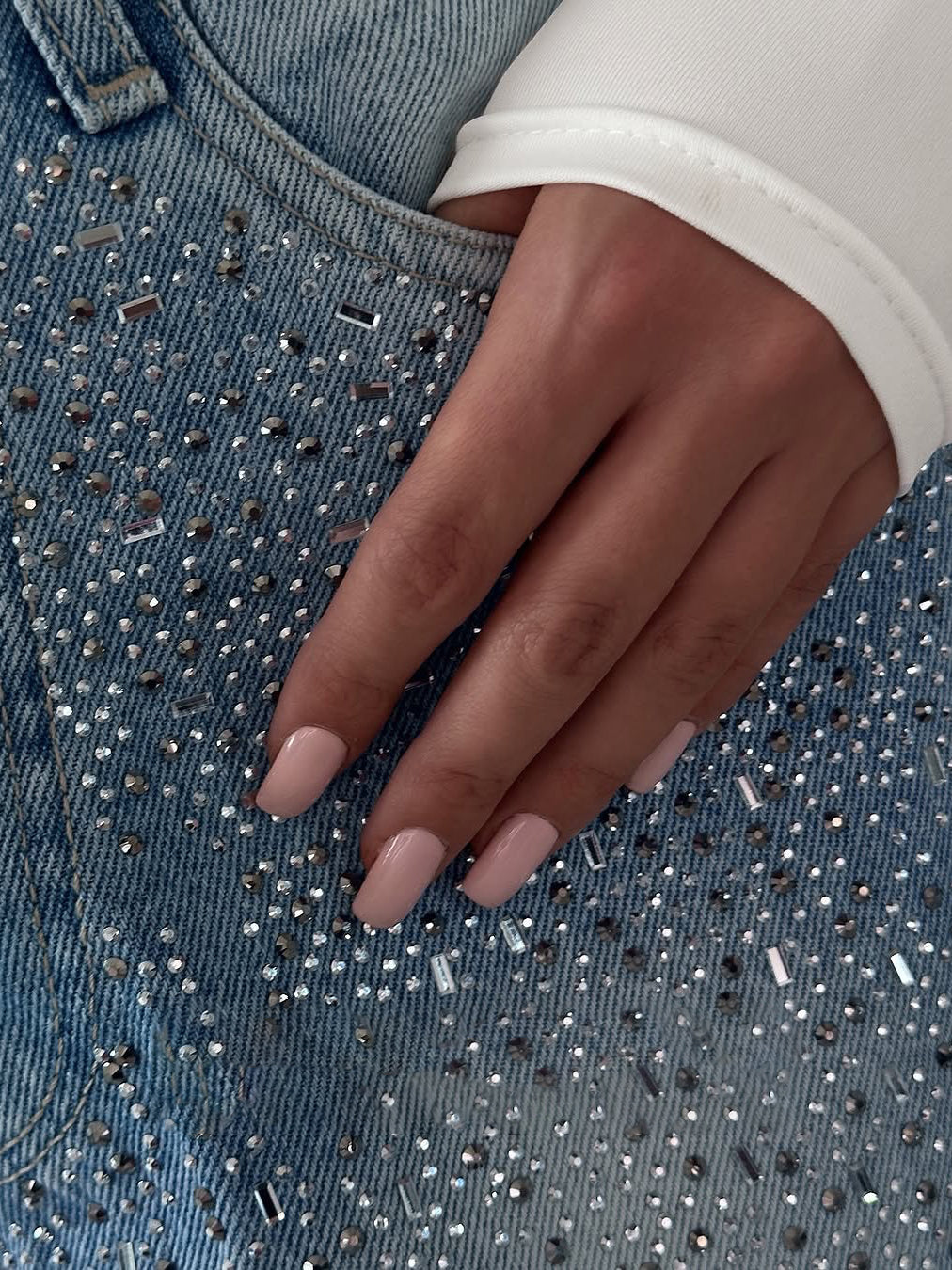Jean en jean vintage orné de strass pour femme – Pantalon mode scintillant irrégulier