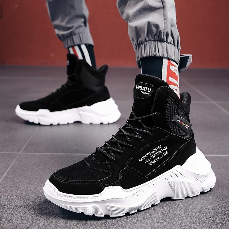 Loom & Soul Men’s High-Top Martin Boots – Thick-Soled Casual Leather Boots with Cross-Strap Design, Shock-Absorbing Rubber Sole & Warm Mesh Lining