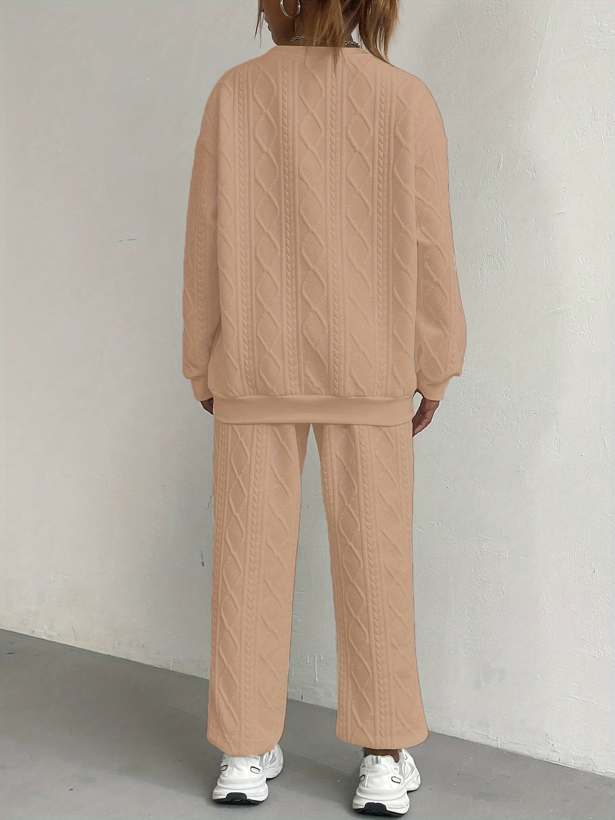 Conjunto de Sudadera Texturizada Beige – Top y Pantalones de Manga Larga para Mujer