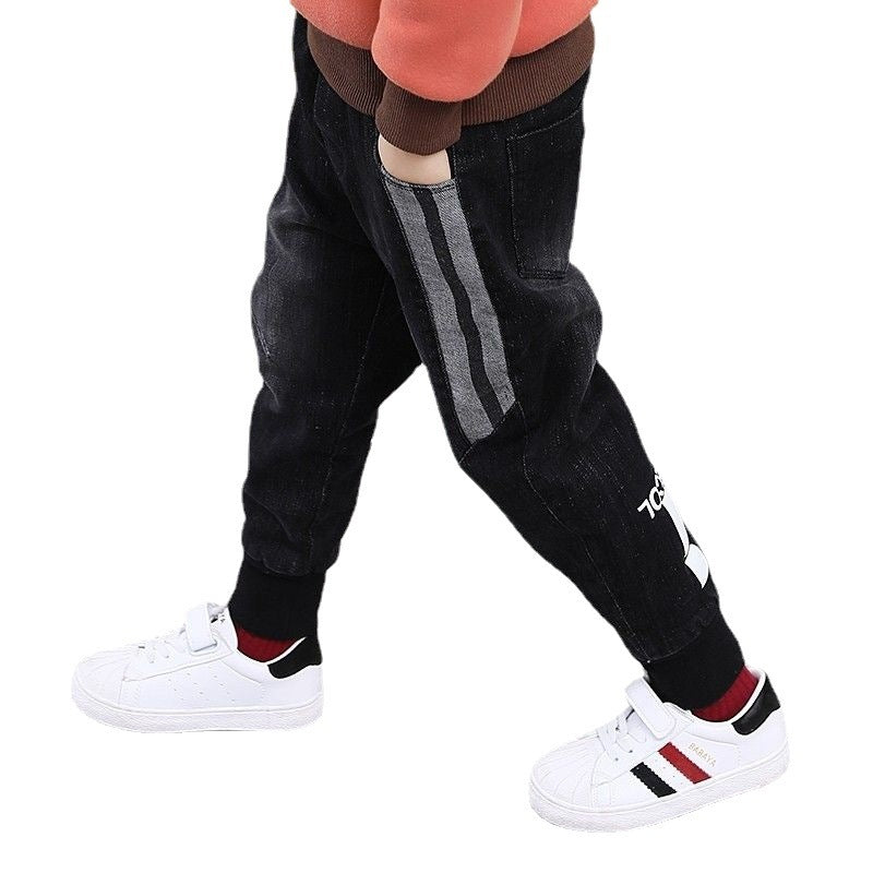 Loom & Soul Boys’ Denim Trousers – Letter Print Kids’ Jeans with Comfortable Fit and Durable FabricLoom & Soul Boys’ Denim Trousers – Letter Print Kids’ Jeans with Comfortable Fit and Durable Fabric