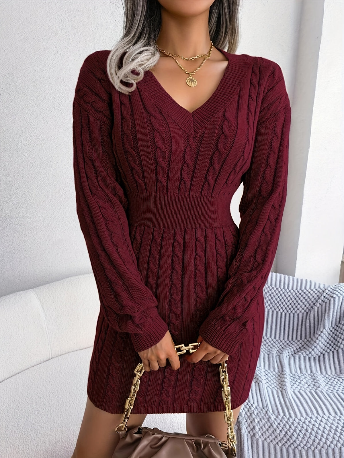Robe pull col en V en maille torsadée pour femme – Chic hivernal à manches longues