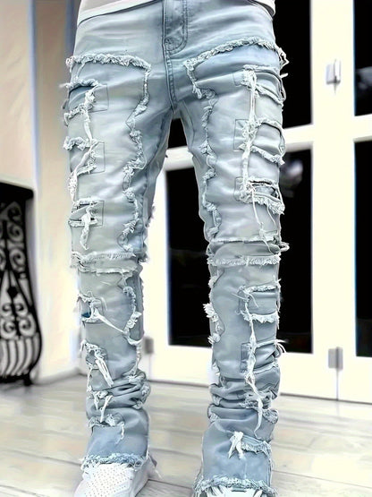 Jean slim homme vieilli – déchirures superposées et patchwork denim urbain