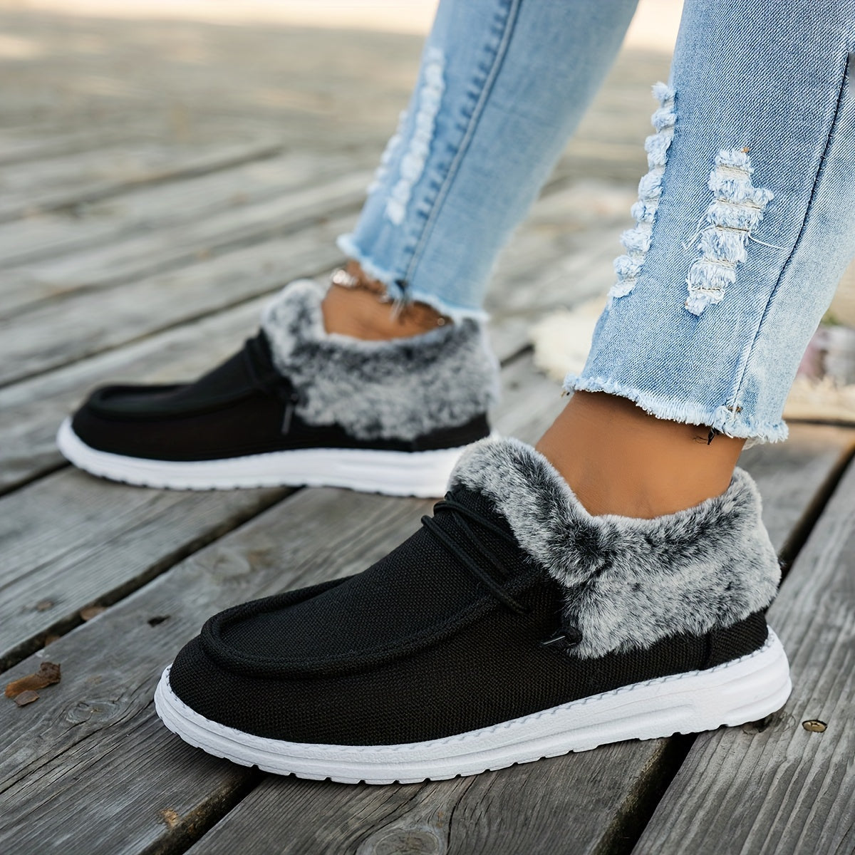 Women’s Slip-On Loafers – Warm Non-Slip Casual Winter Shoes with EVA Sole