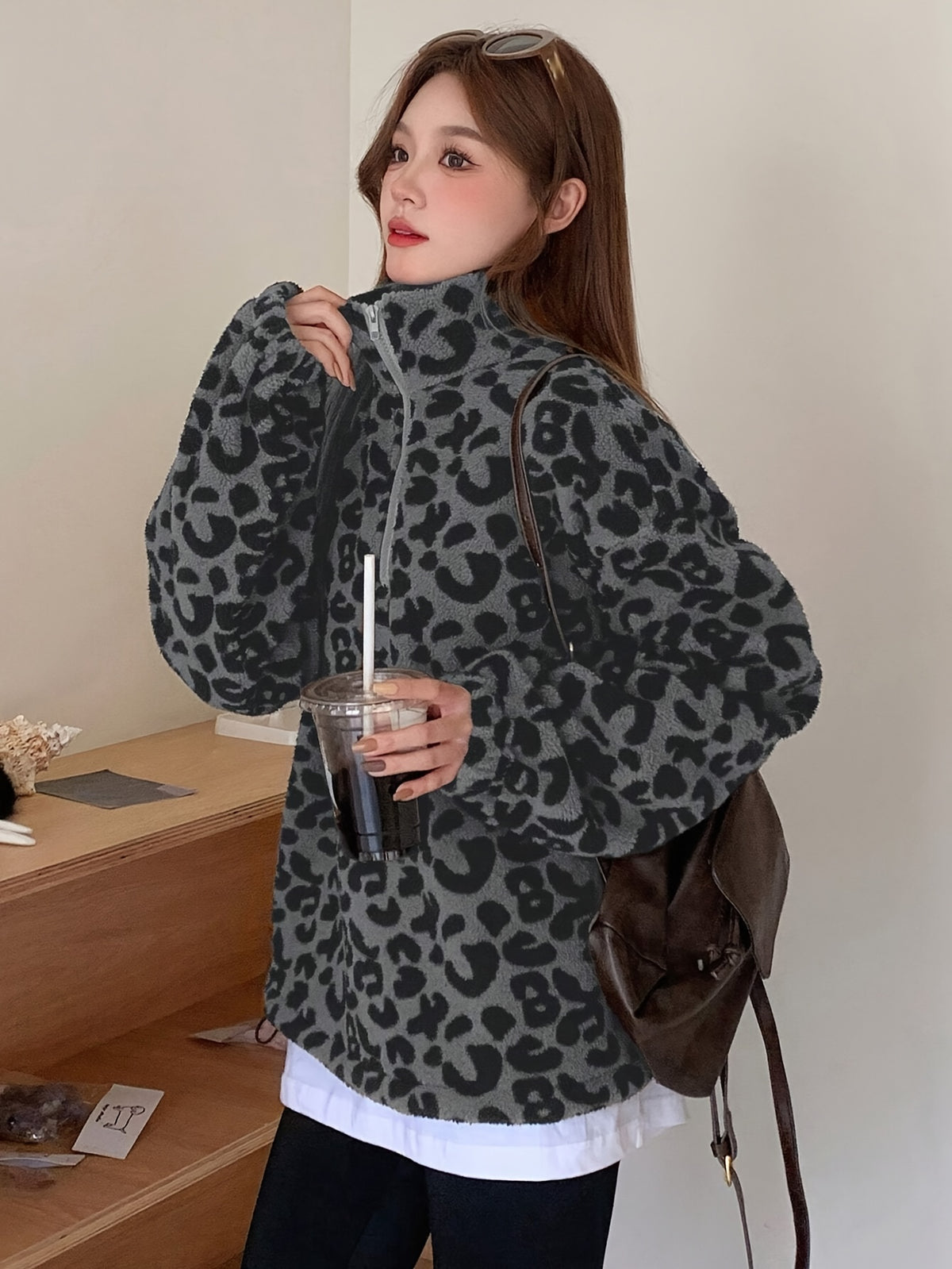 Sweat à Capuche Élégnant en Peluche Imprimé Léopard – Veste Doublée Polaire Douce à Fermeture Éclair