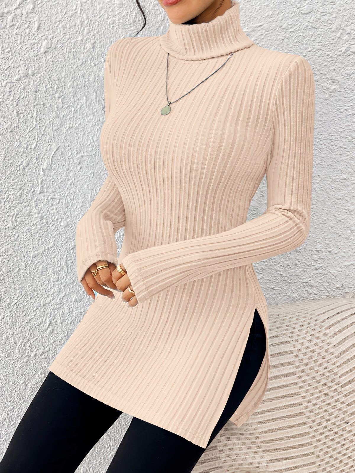 Haut élégant à col roulé pour femme – Tricot doux à manches longues et col montant