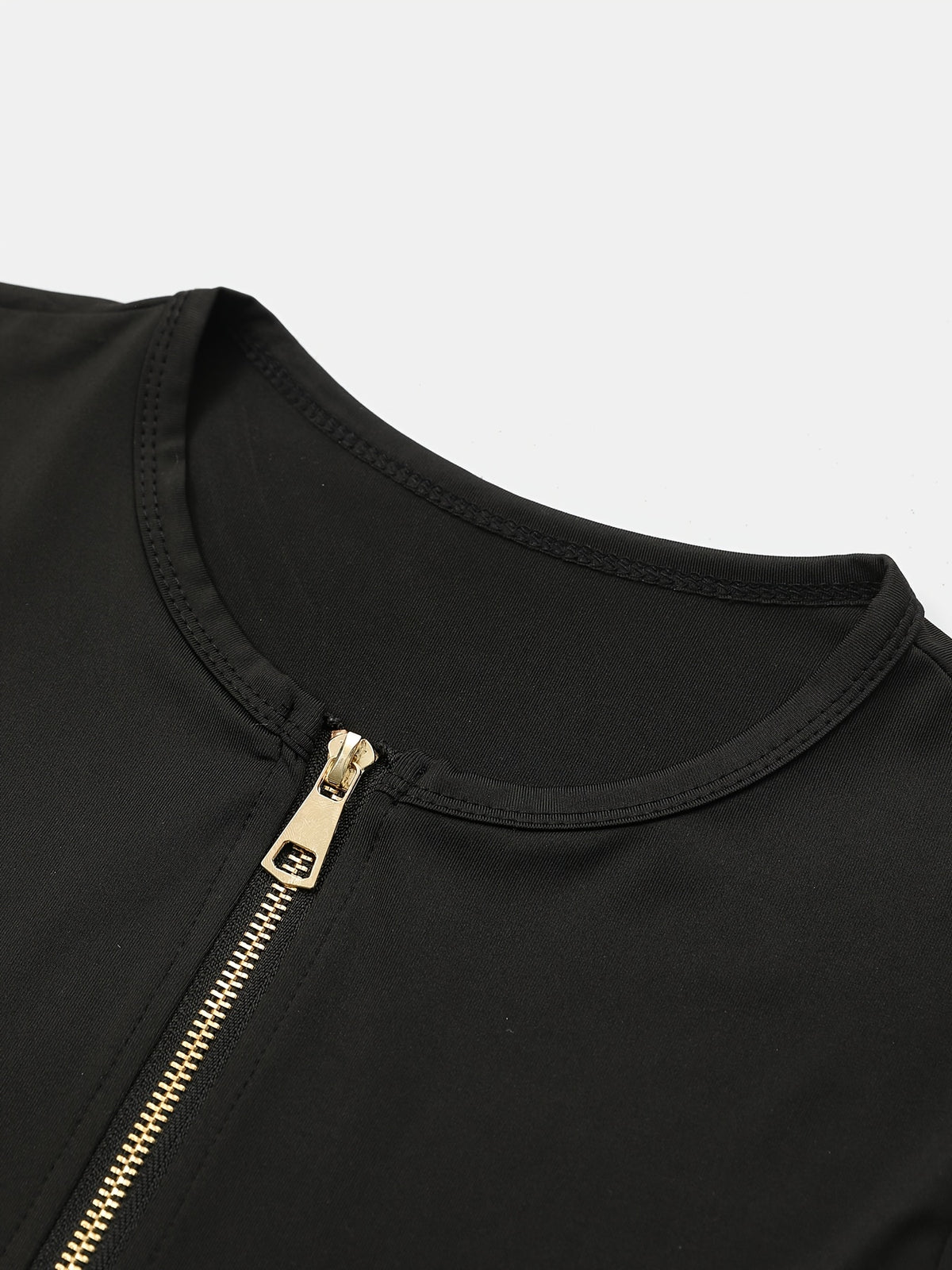 Robe midi moulante à encolure bateau – Robe élégante à manches courtes et coupe ajustée