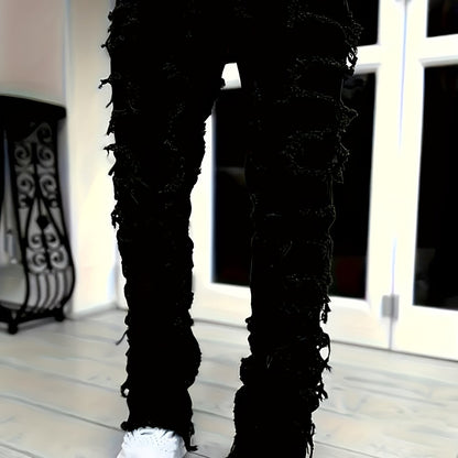 Jean slim homme vieilli – déchirures superposées et patchwork denim urbain