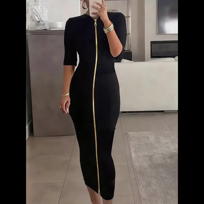 Robe midi moulante à encolure bateau – Robe élégante à manches courtes et coupe ajustée