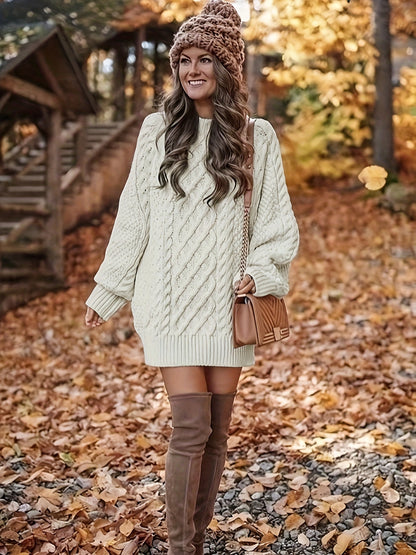 Pull Vika femme – Col rond ample en maille mi-longue