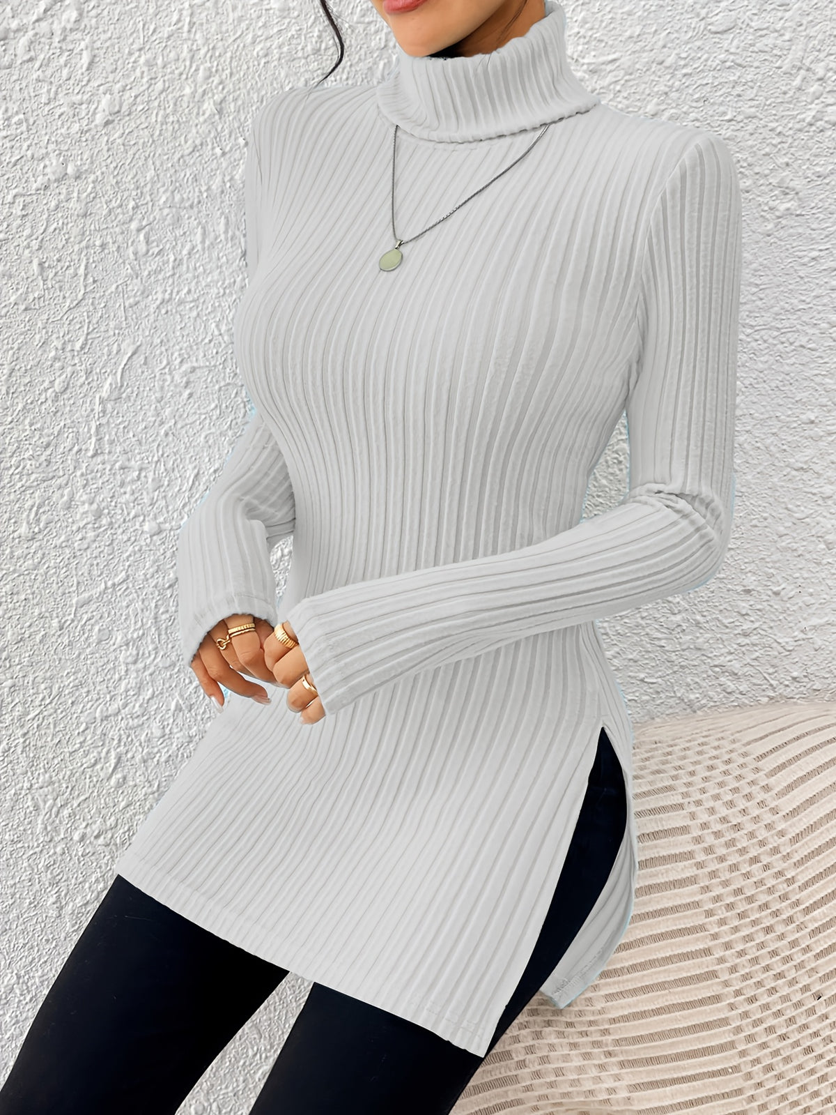 Haut élégant à col roulé pour femme – Tricot doux à manches longues et col montant