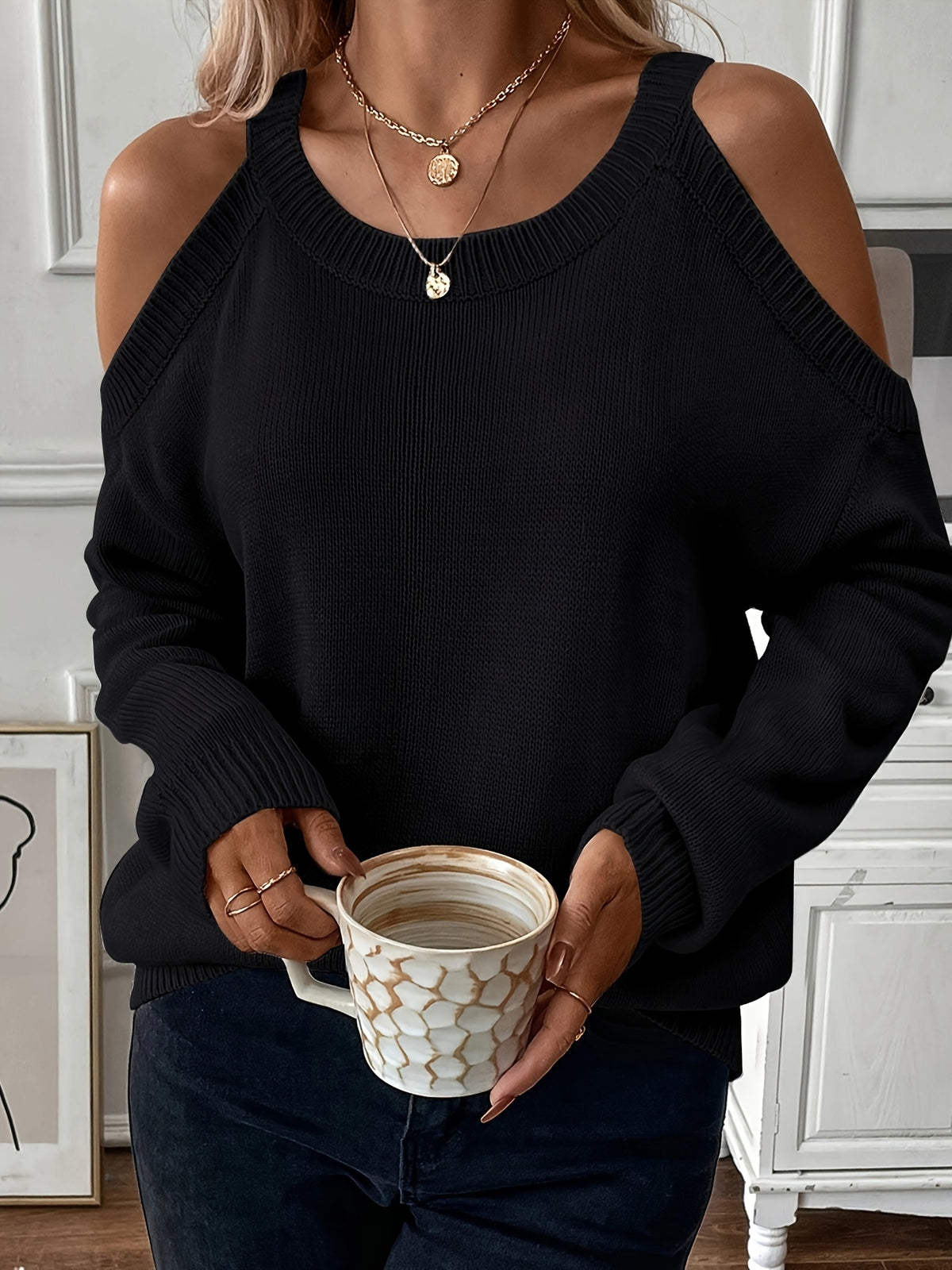 Women’s Elegant Crew Neck Pullover – Soft Knit Fall/Winter Sweater