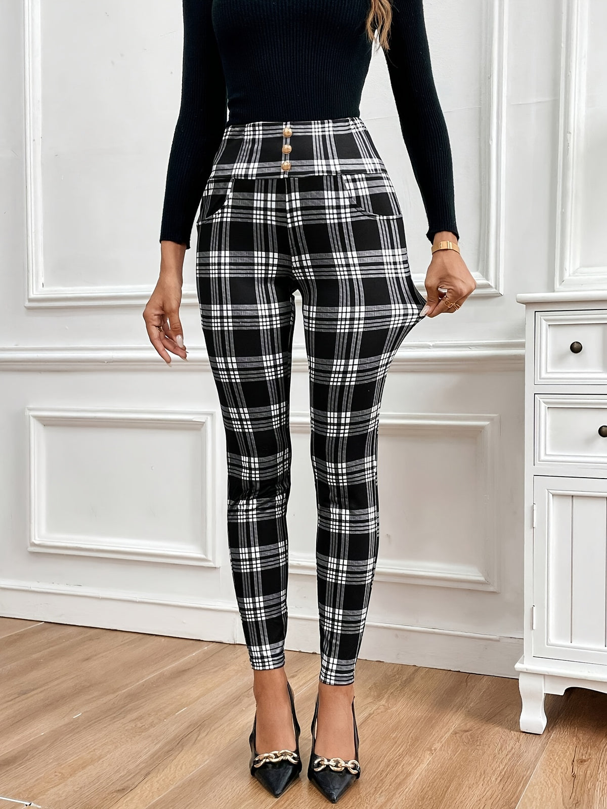 Women’s High-Waist Checkered Slim Pants – Elegant Plaid Trousers