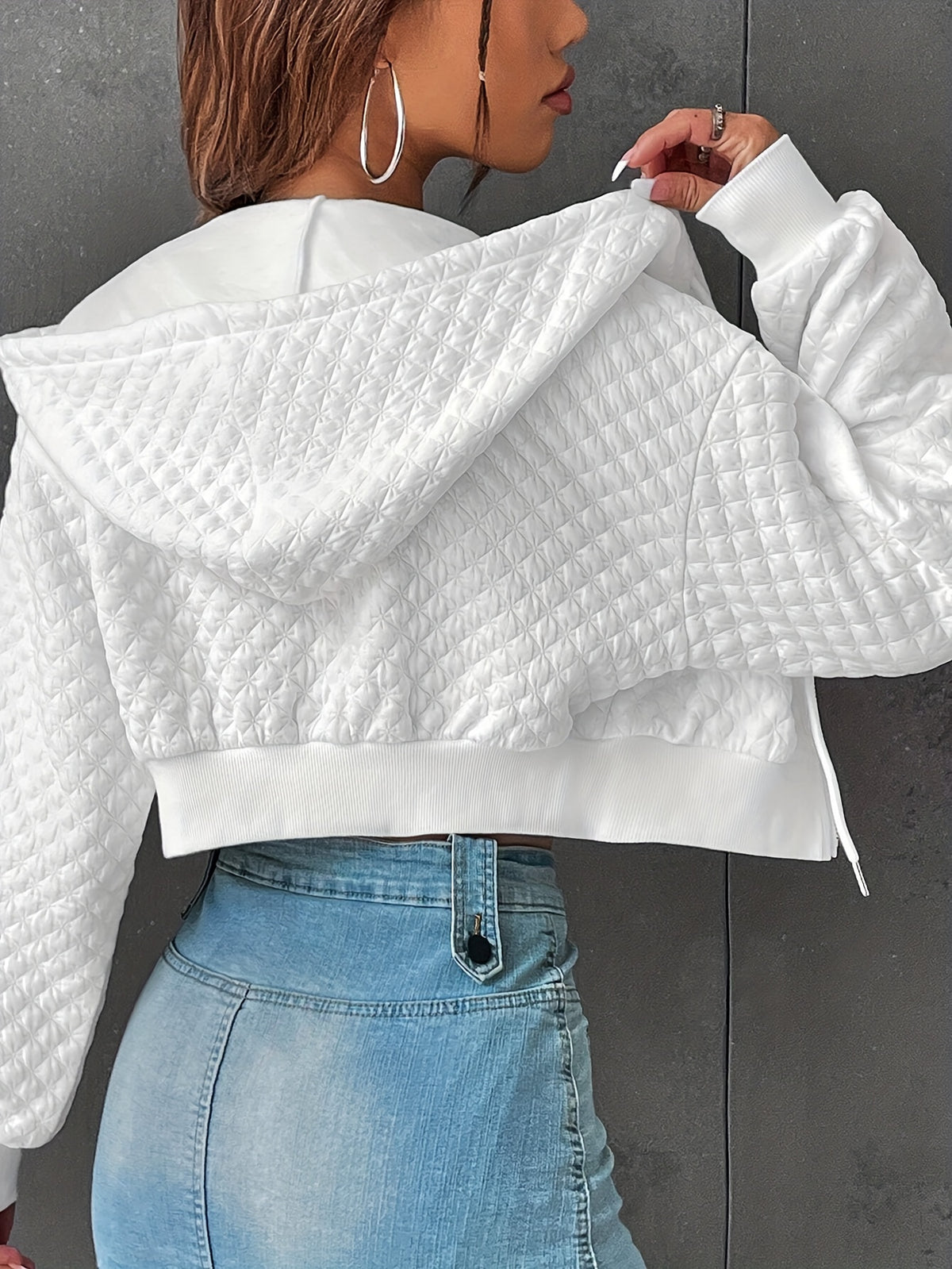 Sweat à capuche élégant à lettres pour femme – Pull court de rue rouge et noir