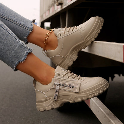 Baskets montantes Loom & Soul™ à lacets et fermeture éclair latérale – Chaussures décontractées pour femmes en PU à semelle épaisse avec motifs cousus contrastés