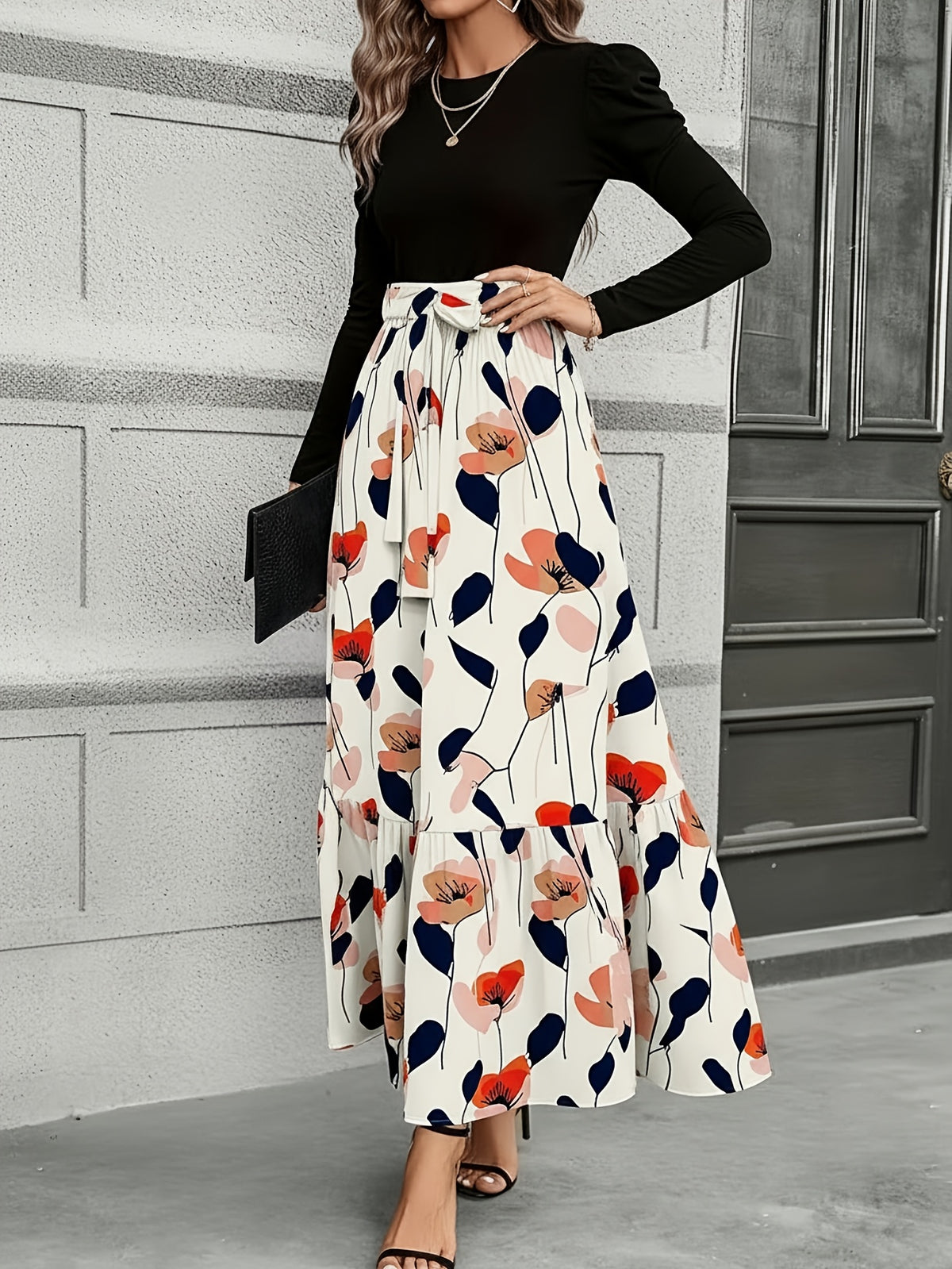 Robe longue portefeuille bleu marine à imprimé floral – Robe trapèze élégante de style rétro