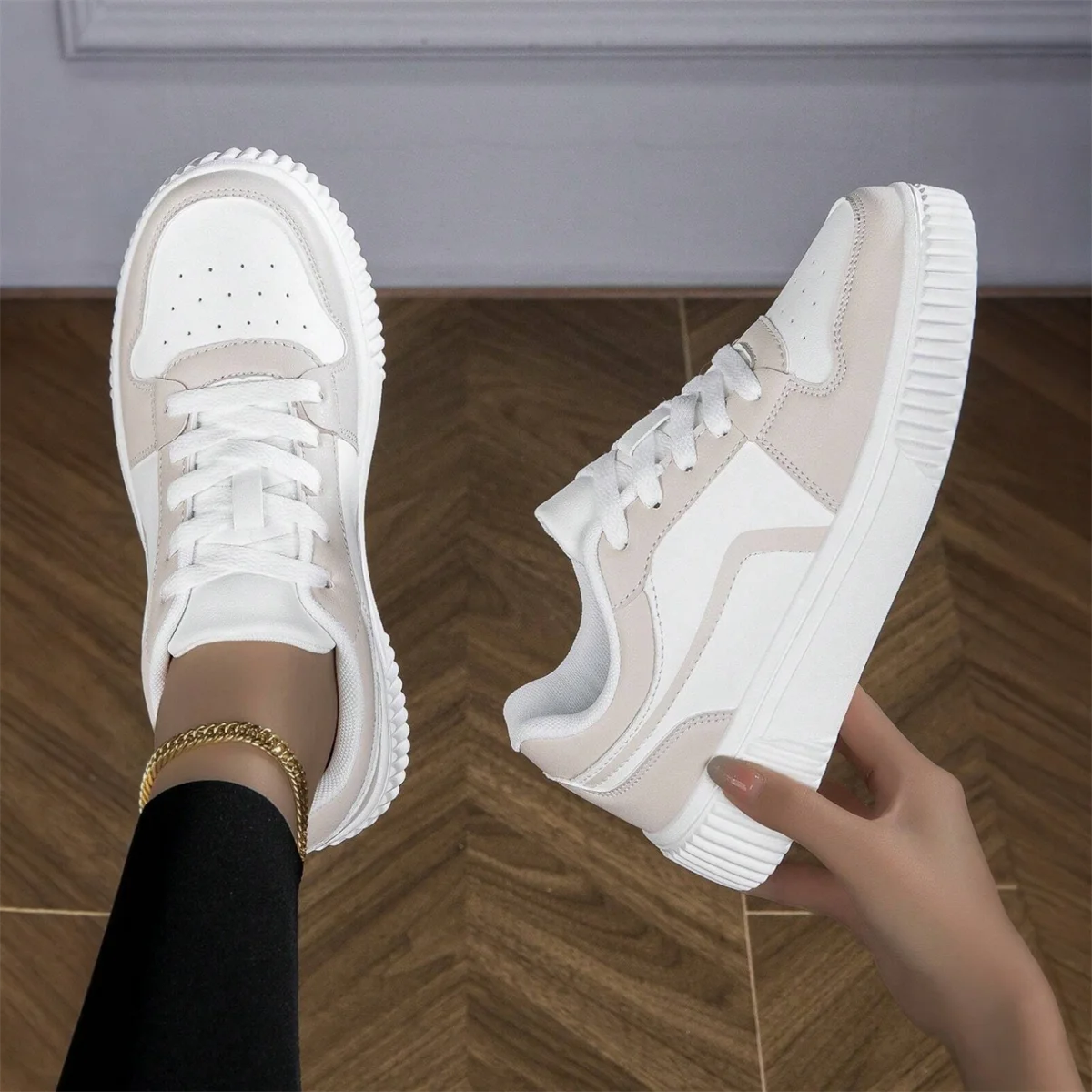 Women’s PU Leather Sneakers – Lightweight Lace-Up Casual Shoes for Spring/Autumn