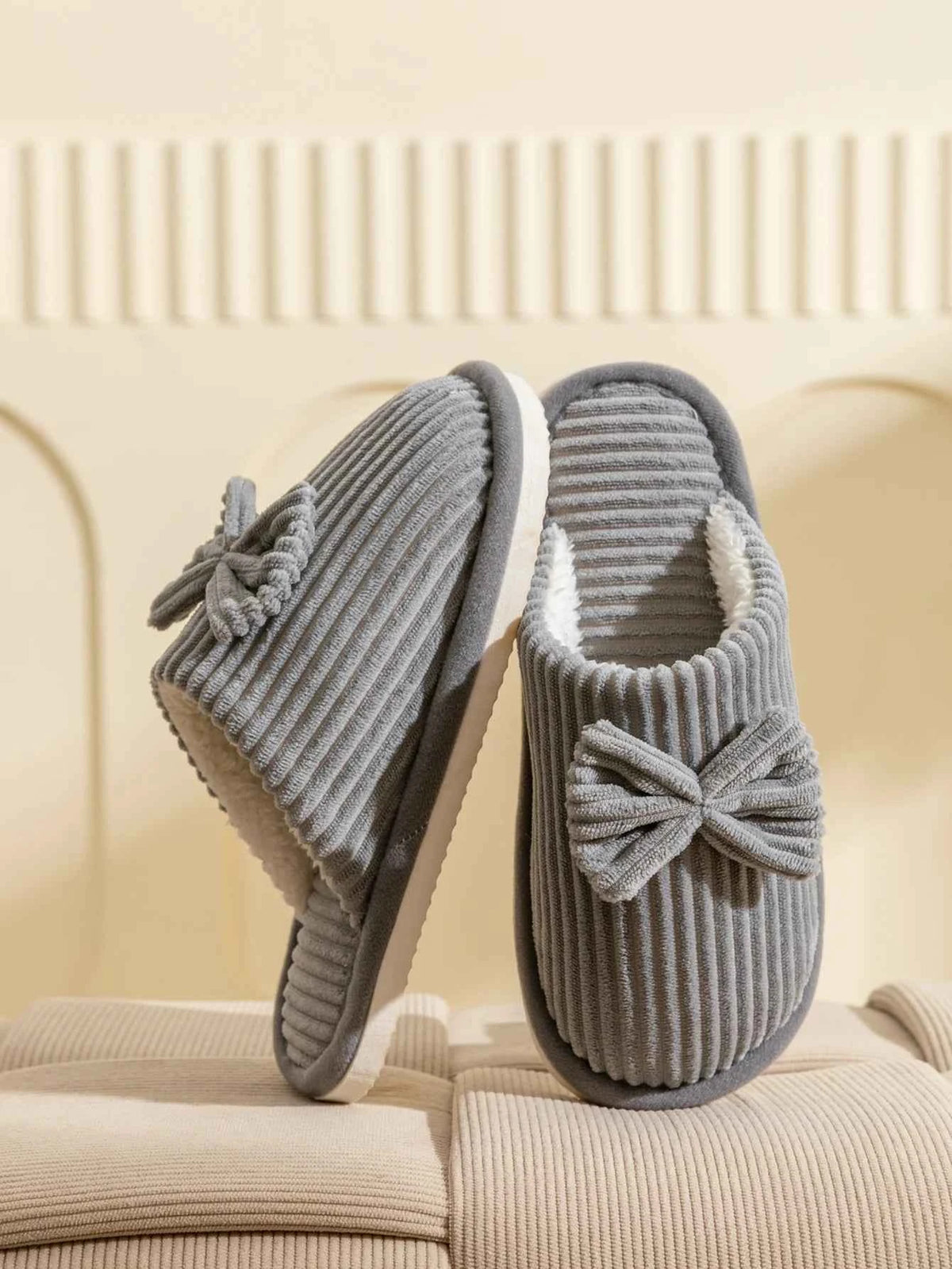 Bow Plush Home Slippers – Cozy Soft Comfort Slides