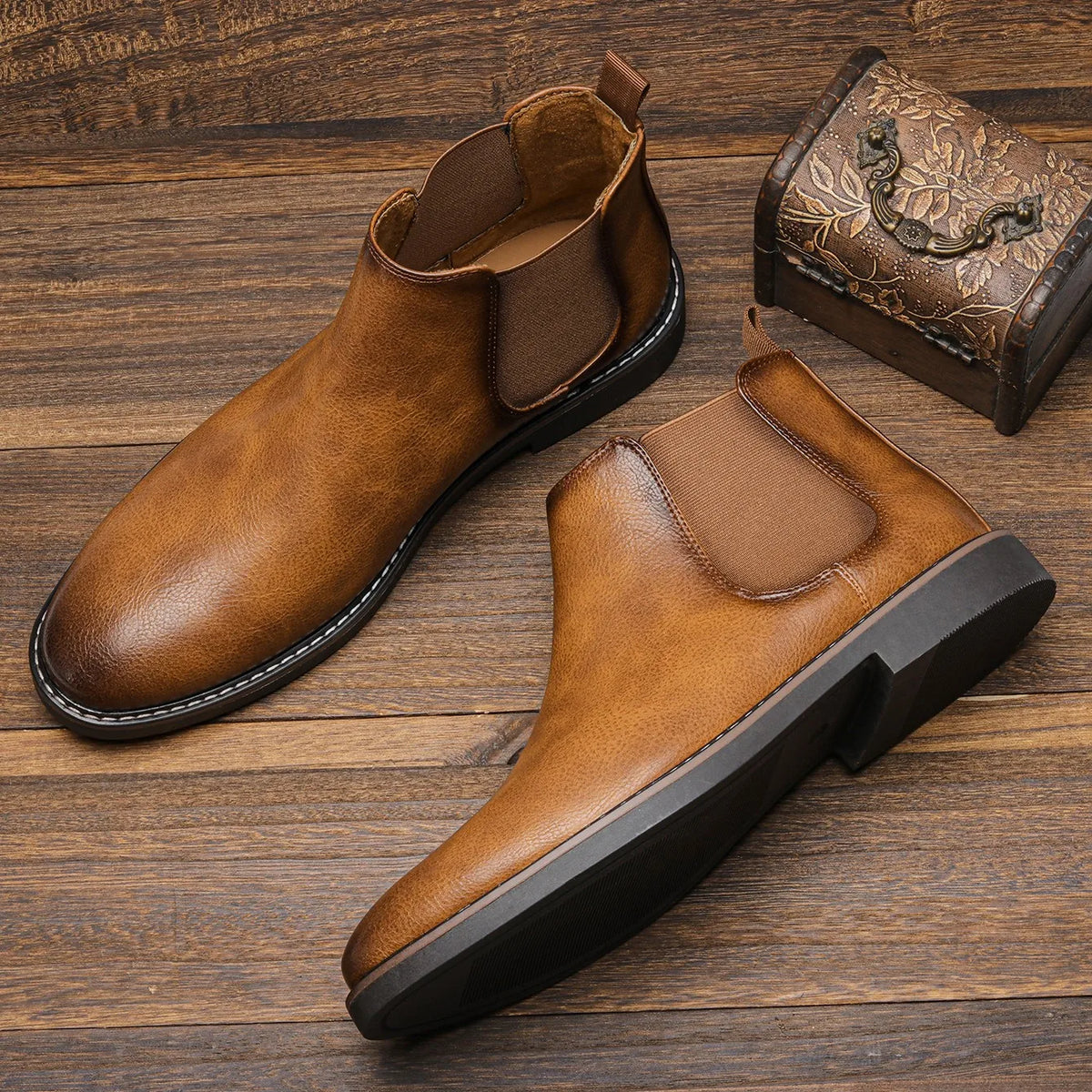 Loom & Soul Men’s Retro Chelsea Boots – Classic Slip-On British Style Boots