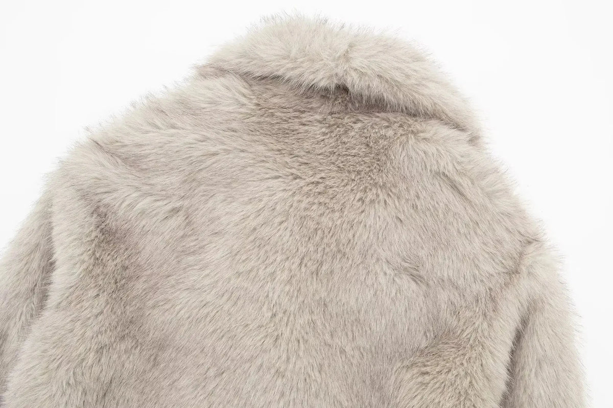 Veste à revers en fausse fourrure HH LuxeFur™ – Chaleur élégante pour l'Automne & l'Hiver 2025