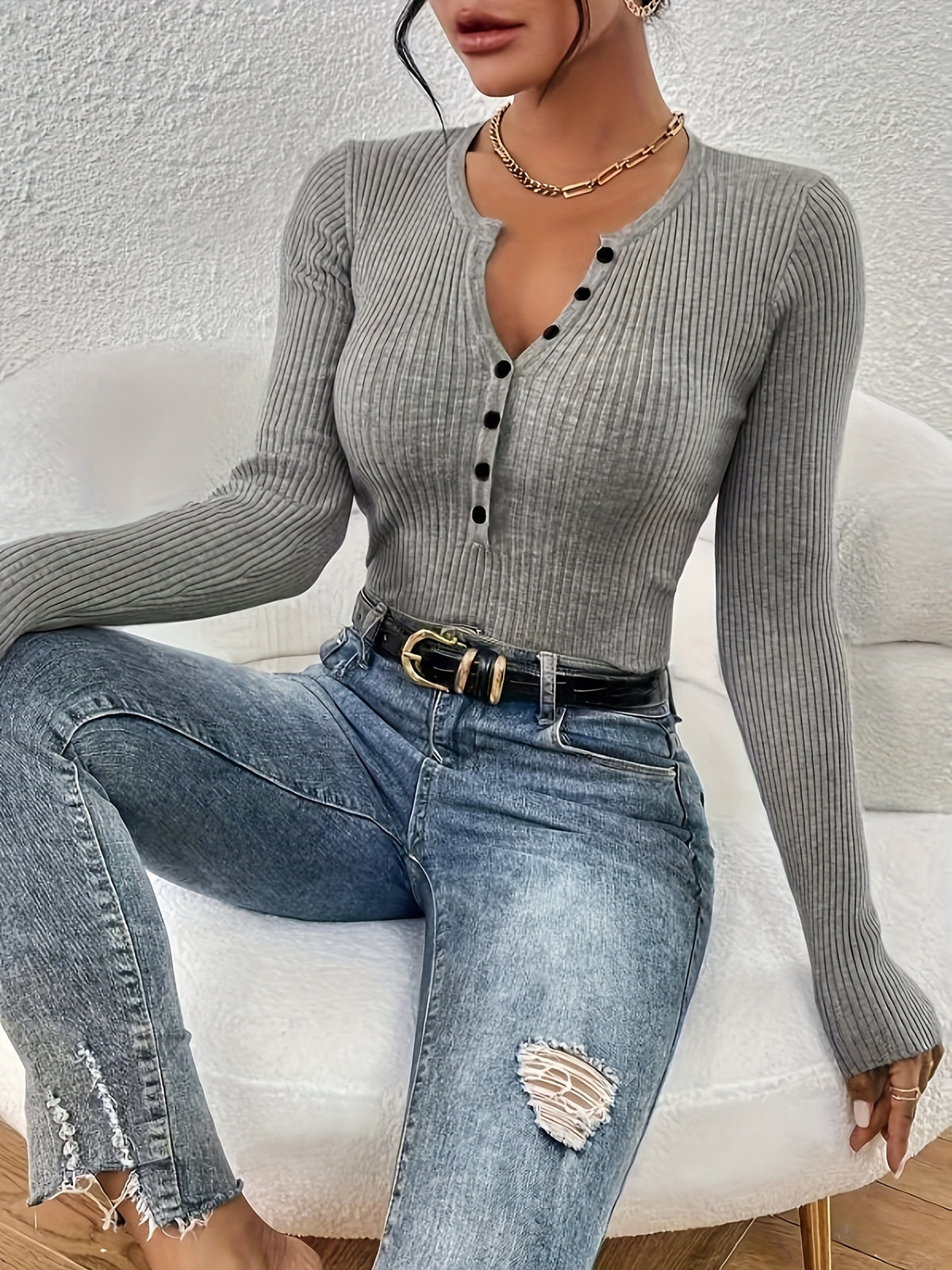 Elegant V-Neck Button Sweater – Women’s Soft Long Sleeve Fall/Winter Knit