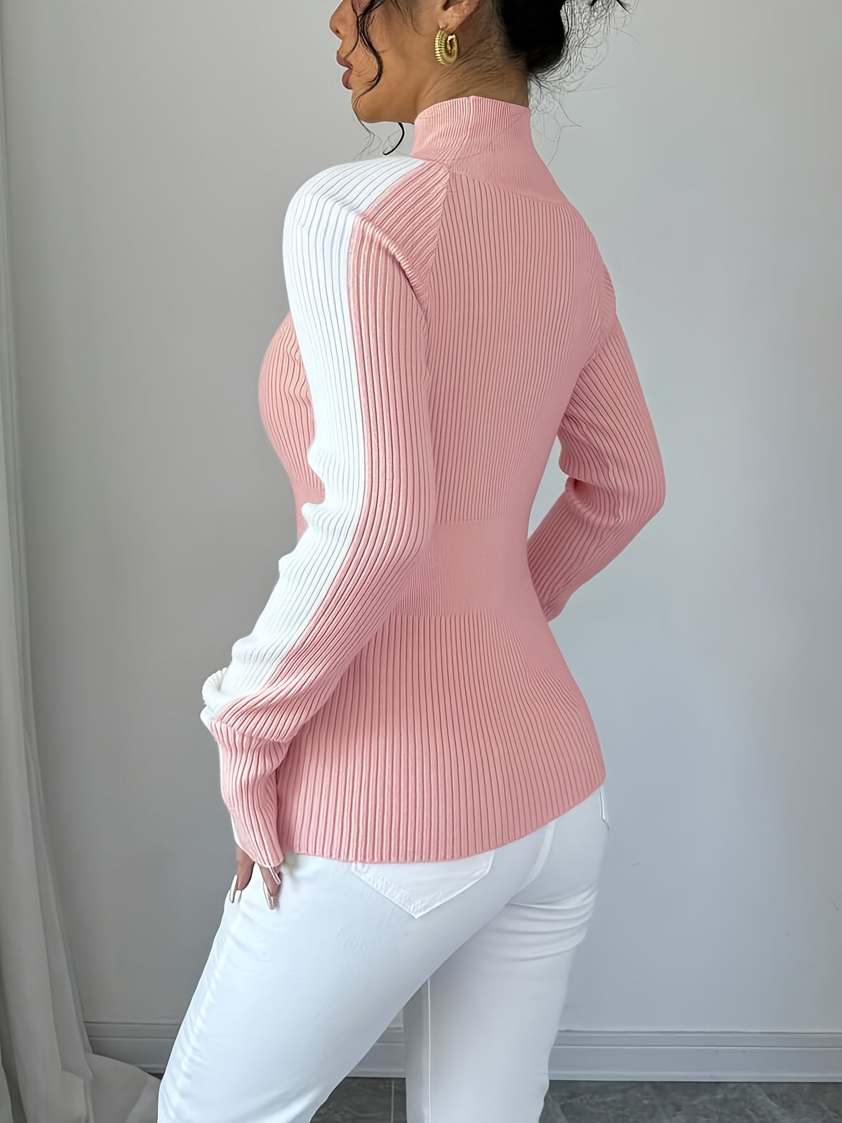 Women’s Color Block Turtleneck Sweater – Elegant Soft Knit Top