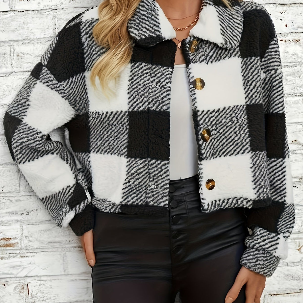 Manteau d'hiver en peluche à carreaux pour femme – Chaud, boutonné, manches longues