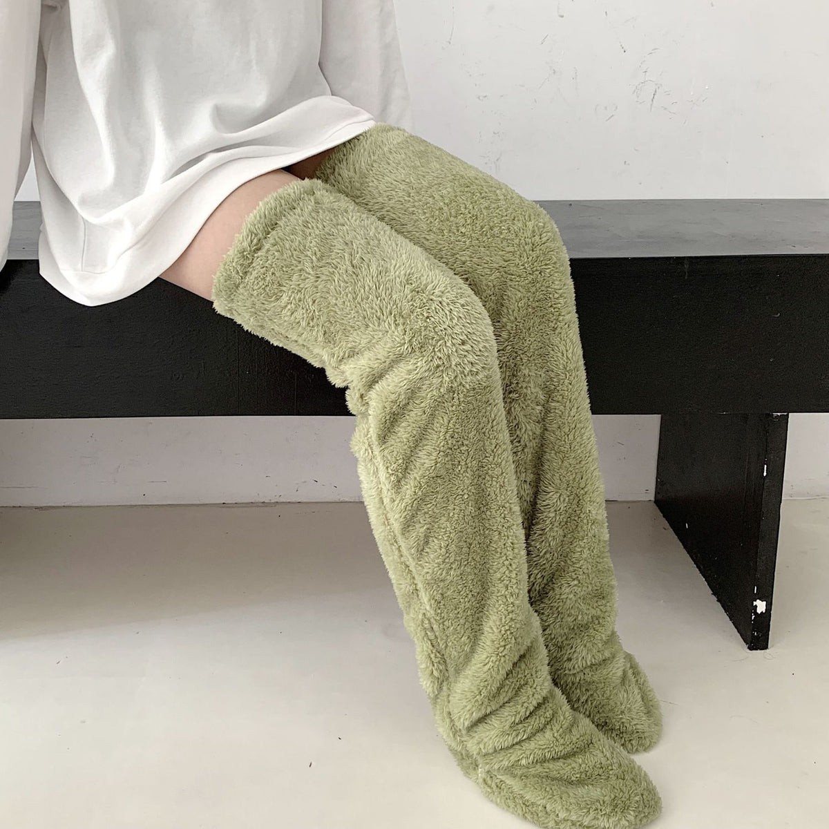 Loom & Soul™ Over-Knee Fuzzy Long Socks – Unisex Winter Warm Sleeping & Home Stockings