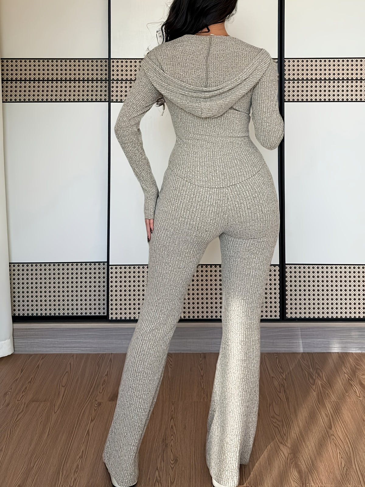 Hooded Zip-Up Set – Women’s Ribbed Flare Pants & Jacket Two-Piece