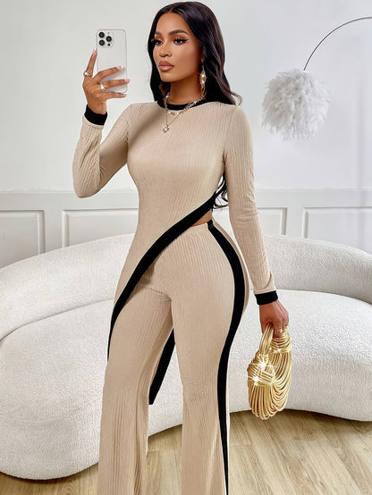 Ensemble Combinaison Élégante Asymétrique pour Femme – Haut Col Rond et Pantalon Évasé