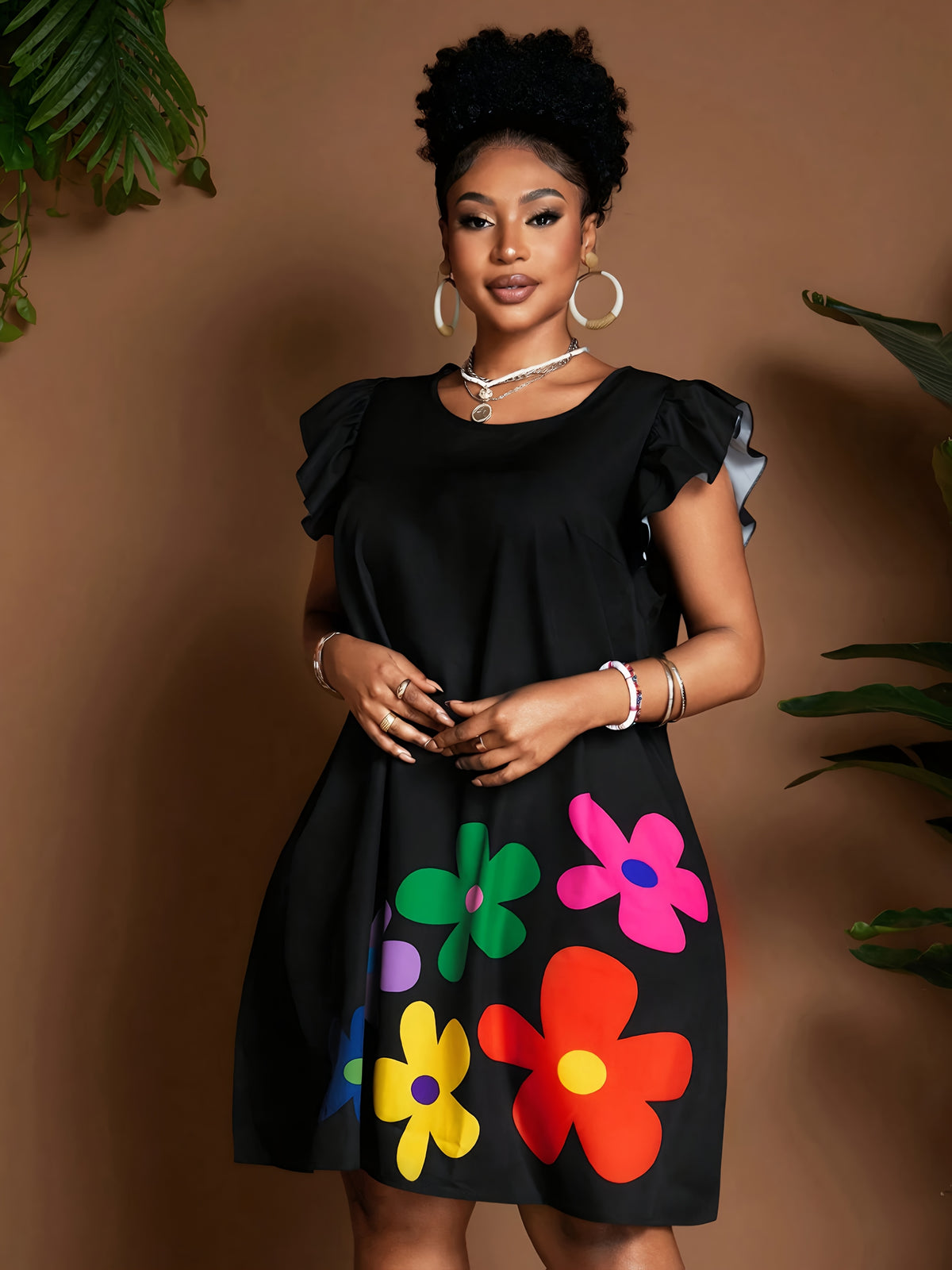 Robe soleil fleurie à manches volantées – Élégante robe d'été longueur genou
