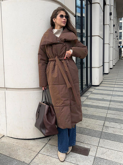 Manteau d'hiver à grand revers Loom & Soul™ pour femme – Longue veste matelassée en coton chaud avec ceinture et poches