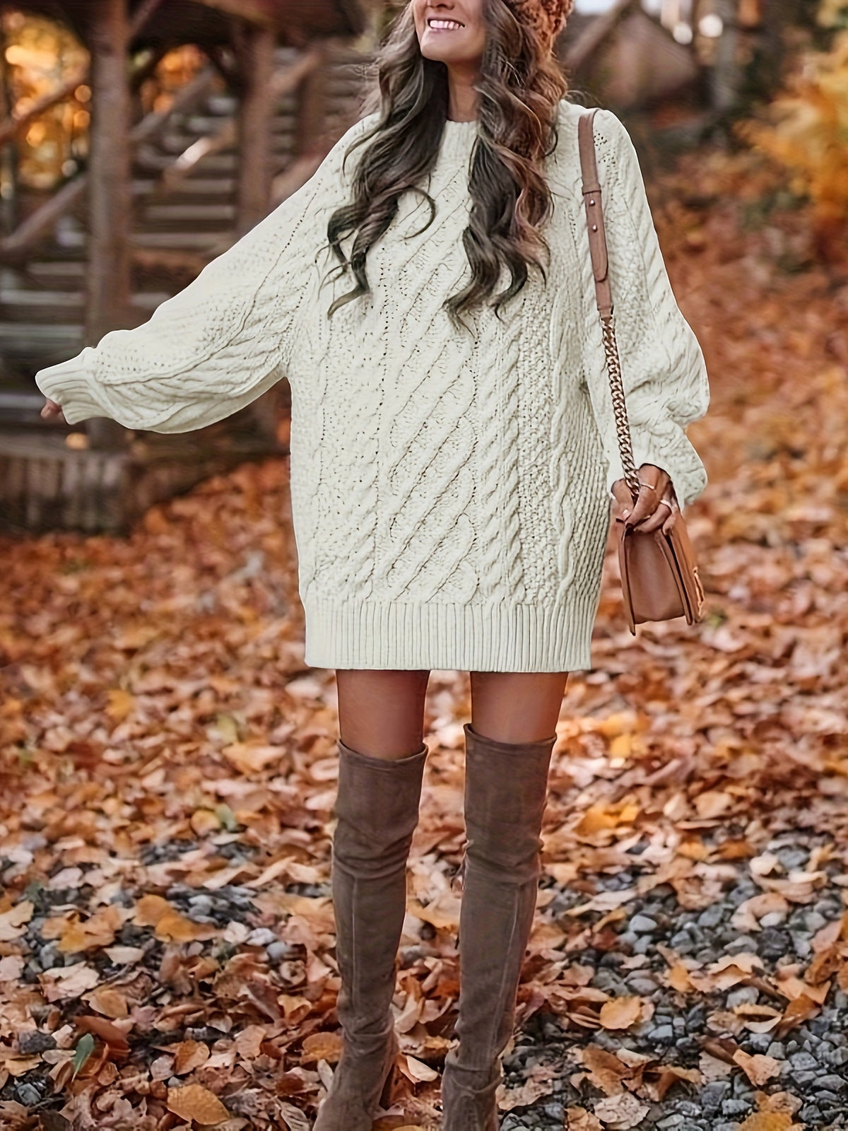 Pull Vika femme – Col rond ample en maille mi-longue
