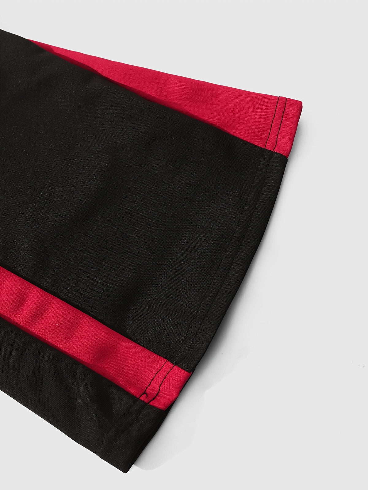 Pantalones Acampanados Negros para Hombre – Pantalones de Calle con Estampado de Cruz y Raya Roja