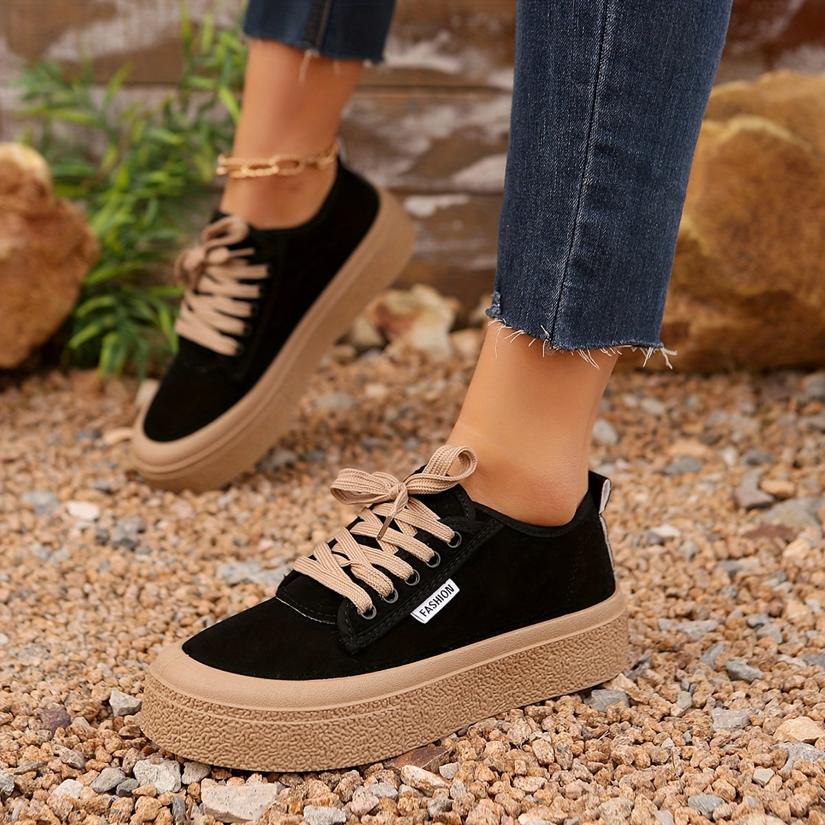 Baskets basses minimalistes à lacets pour femme – Chaussures décontractées polyvalentes