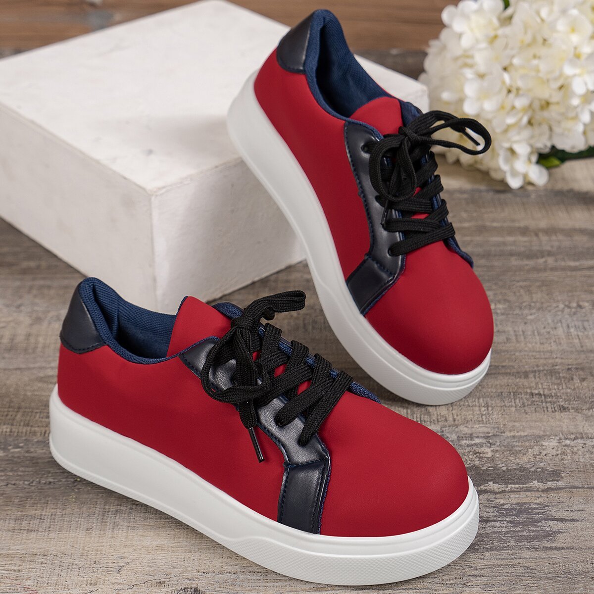 Loom & Soul™ Baskets rétro à lacets – Chaussures de marche en PU pour femmes avec talon compensé confortable de 3 à 5 cm et semelle en caoutchouc