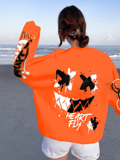 Women’s Graffiti Letter Sweatshirt – Black Artistic Fall/Winter Pullover