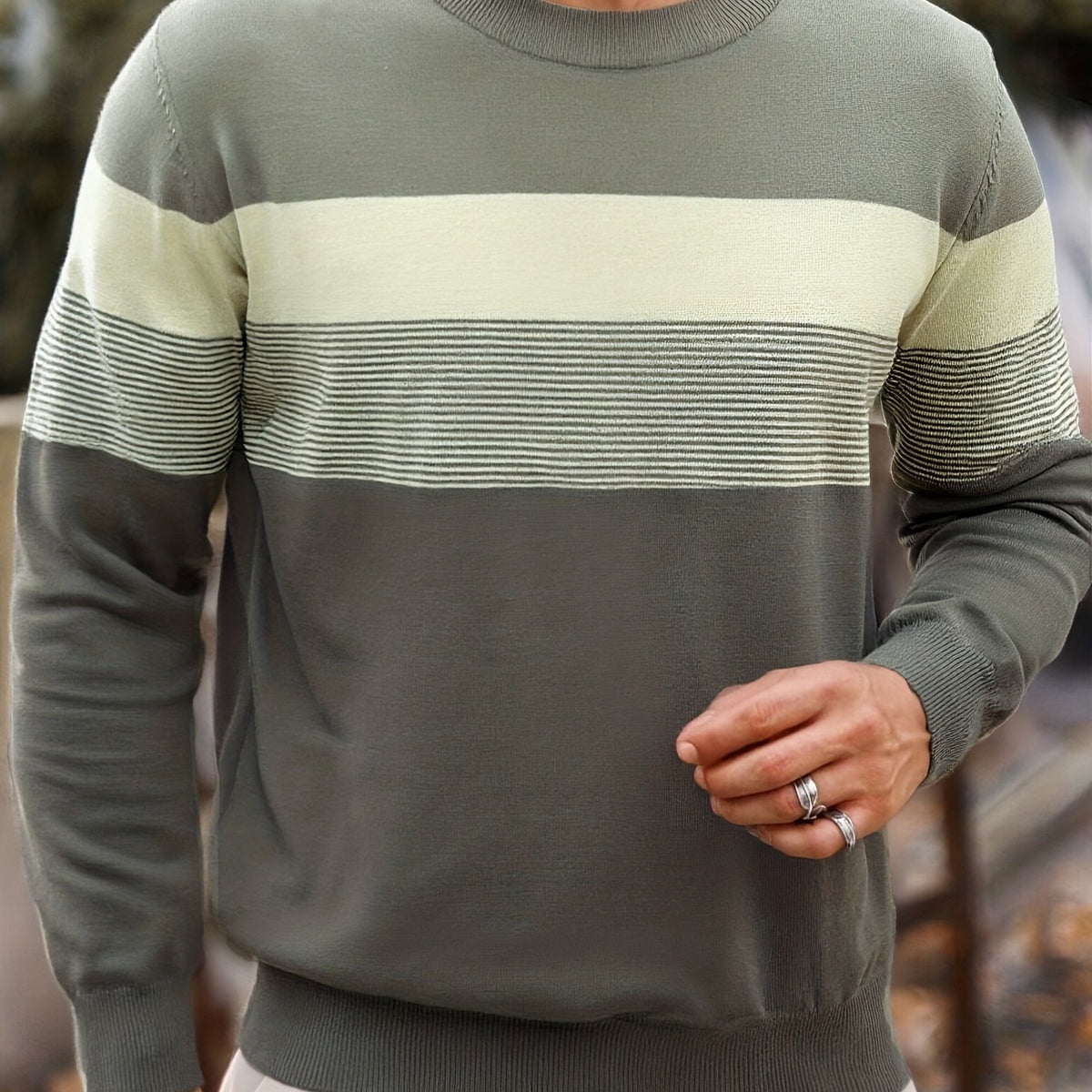 Chandail en maille rayé pour homme – Col rond classique à manches longues