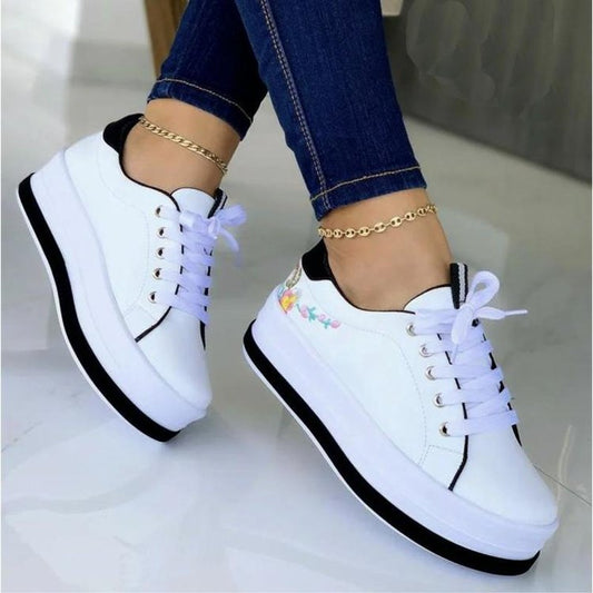 Loom & Soul™ Floral Embroidered Platform Sneakers – Women’s Lace-Up PU Shoes with 3–5CM Lift & EVA Sole