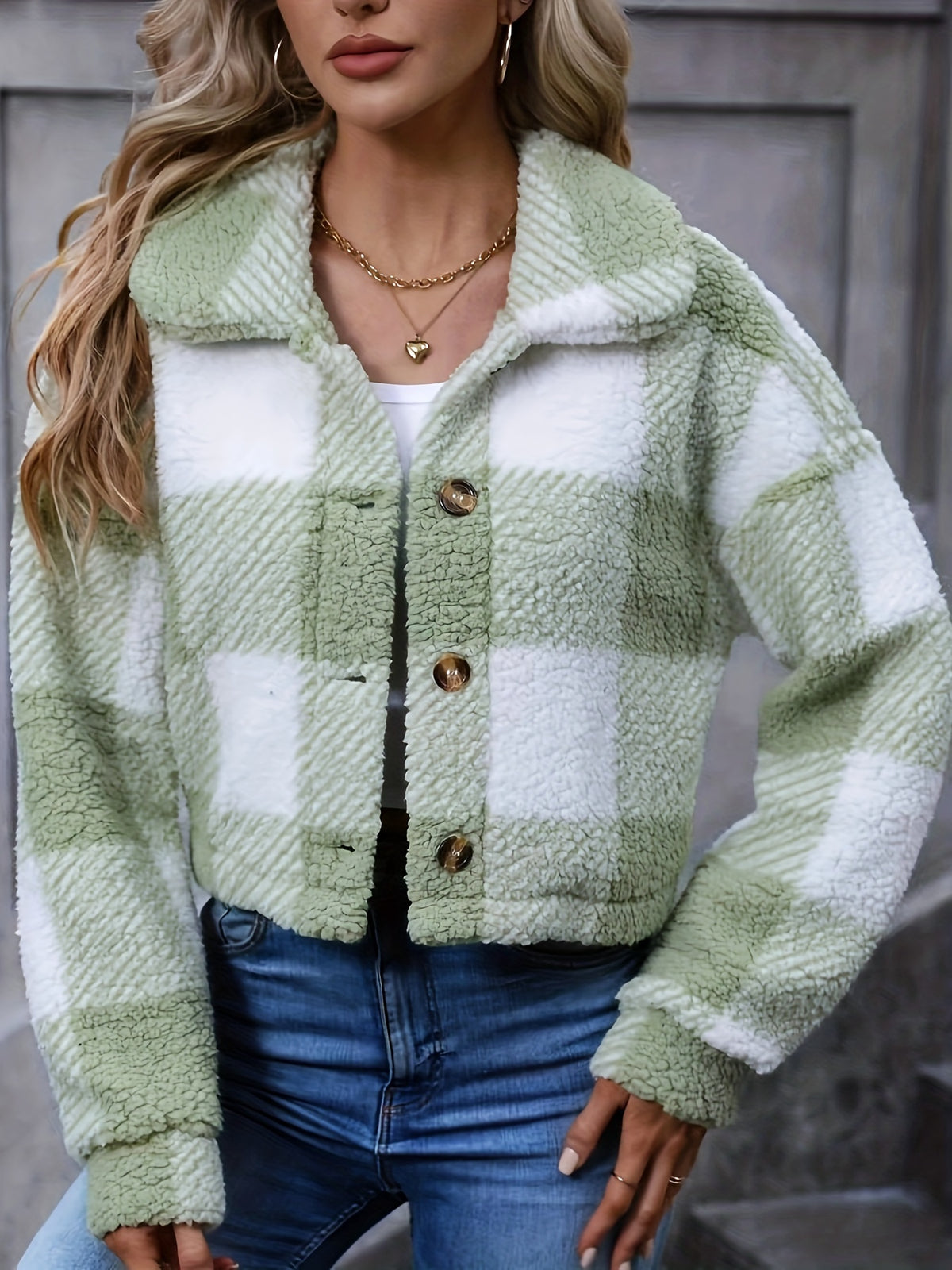 Manteau en peluche à carreaux pour femme – Vêtement d'extérieur chaud à carreaux pour l'automne/hiver avec boutons