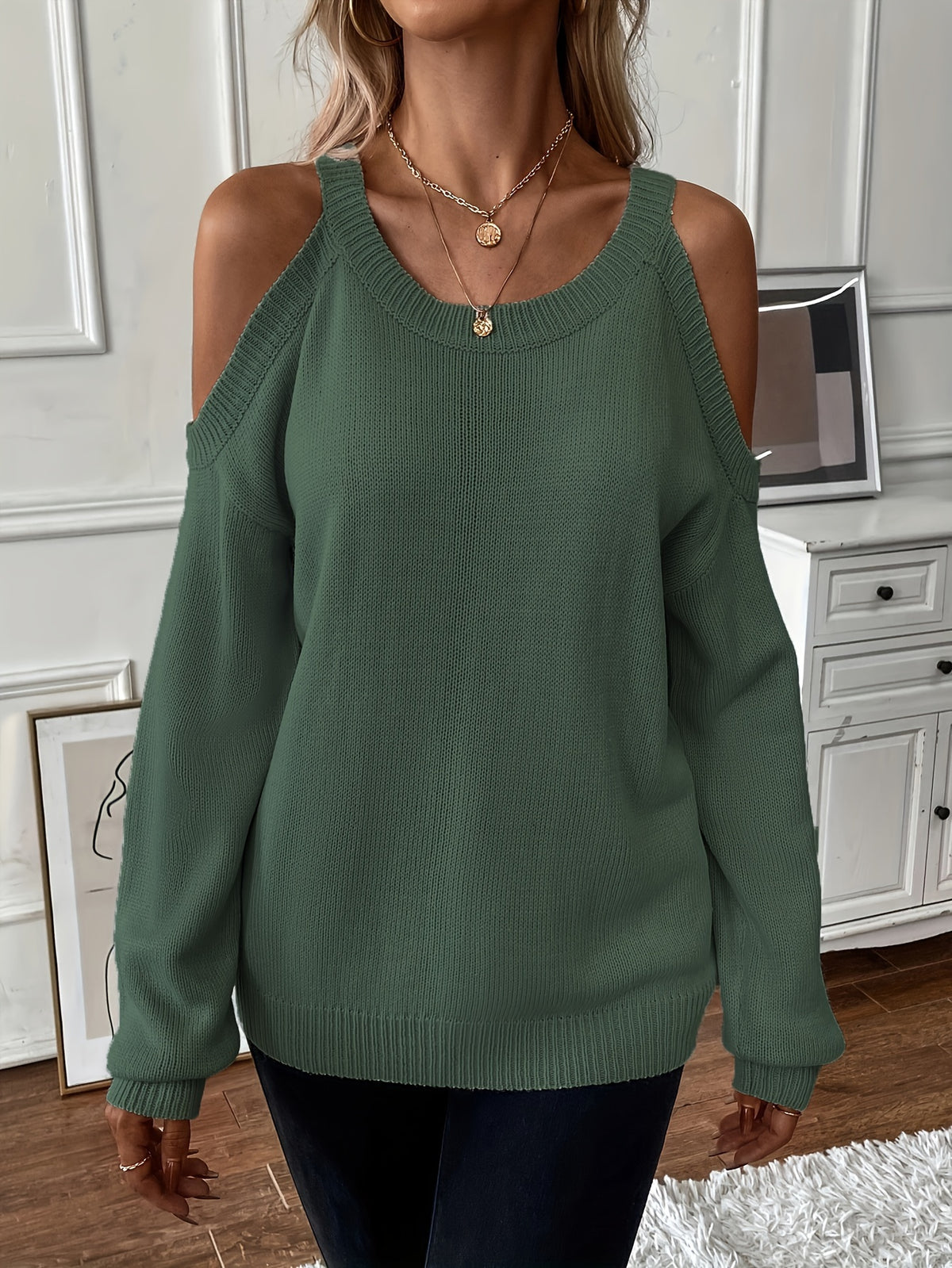 Women’s Elegant Crew Neck Pullover – Soft Knit Fall/Winter Sweater